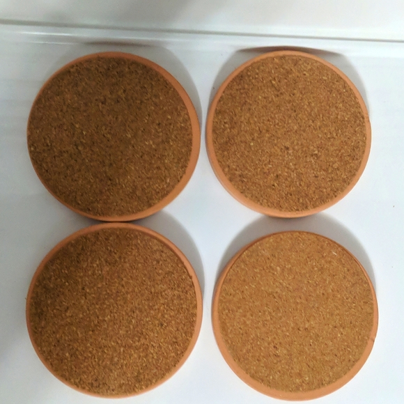 Clay Wine Cooler and Coaster Set - Picture 4 of 5